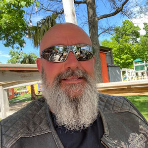 Meet your Posher, Mike